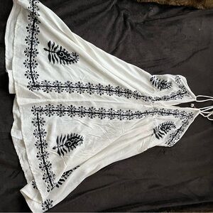 Advance Apparels White and Black Backless Dress